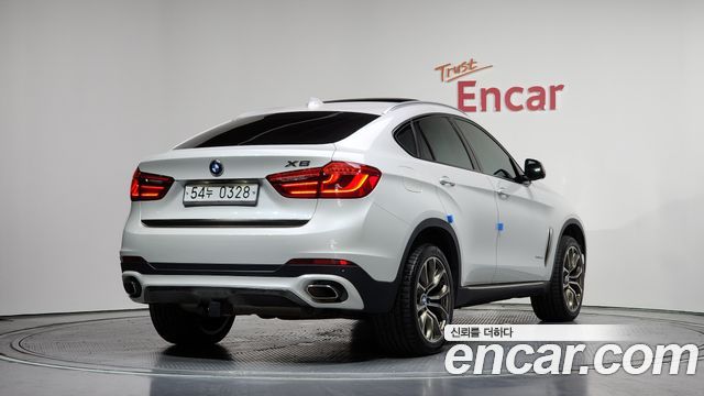 BMW X6 (F16) xDrive 40d 2016 — фото 2