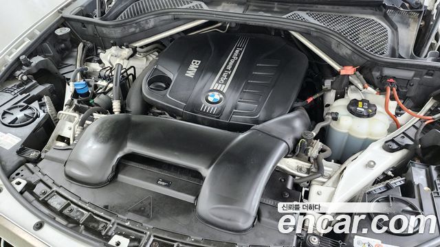 BMW X6 (F16) xDrive 40d 2016 — фото 6