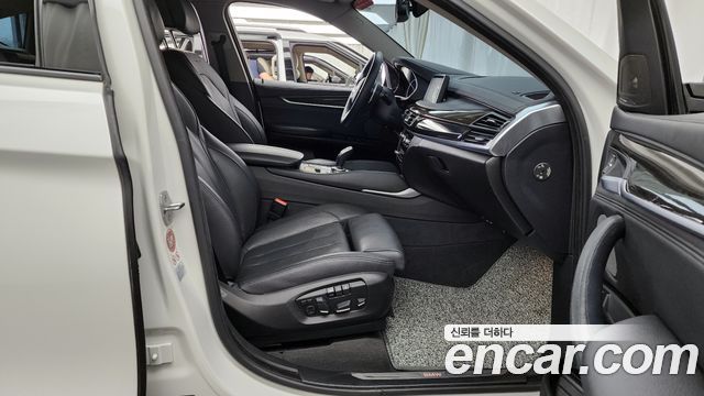 BMW X6 (F16) xDrive 40d 2016 — фото 15