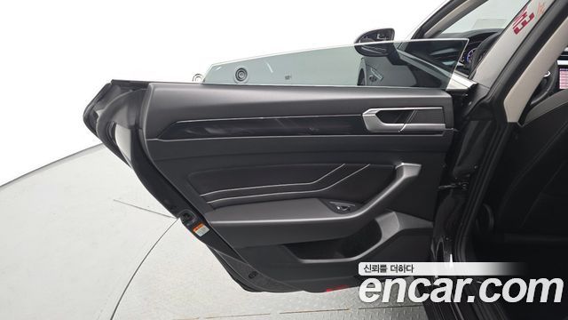 Volkswagen Arteon 2.0 TDI Prestige 2023 — фото 31