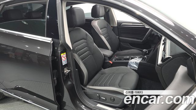 Volkswagen Arteon 2.0 TDI Prestige 2023 — фото 32