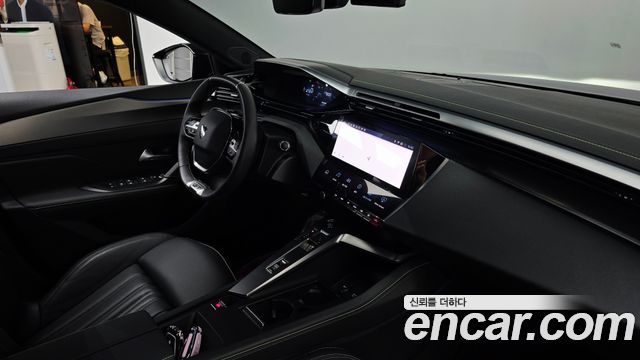 Peugeot 408 1.2 Pure Tech GT 2024 — фото 19