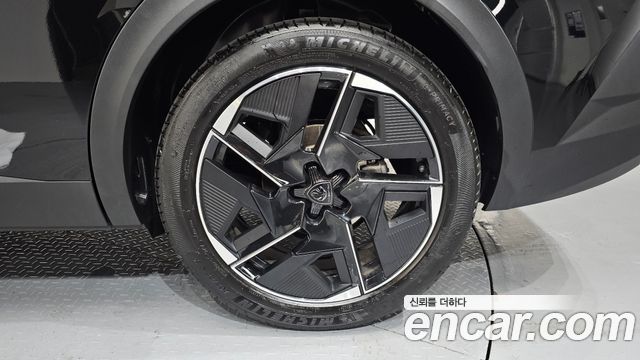 Peugeot 408 1.2 Pure Tech GT 2024 — фото 21