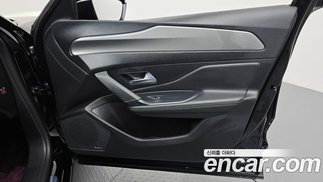 Peugeot 408 1.2 Pure Tech GT 2024 — фото 25