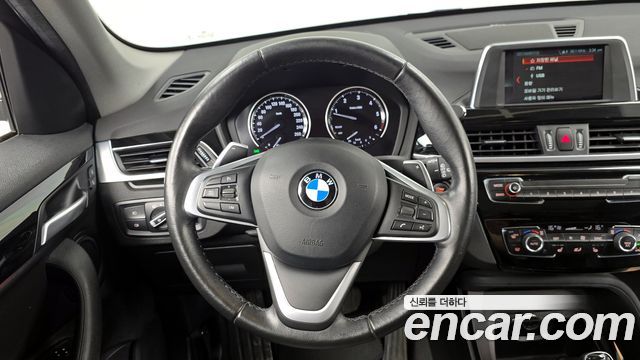 BMW X1 (F48) xDrive 18d Premium 2018 — фото 13