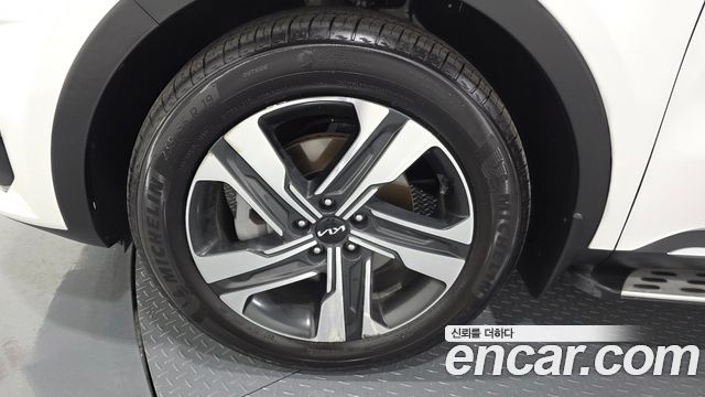Kia Sorento (IV) HEV 1.6 2WD Noblesse 2022 — фото 5