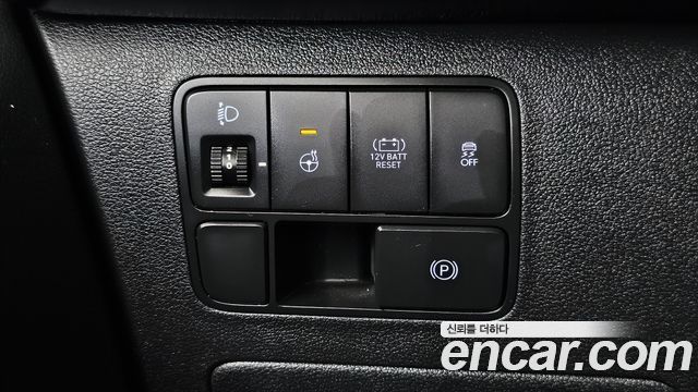 Hyundai Staria HEV 1.6 Cargo 5-Seater Modern 2025 — фото 13