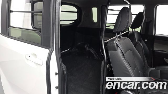 Kia Ray Van 2-Seater Prestige Special 2023 — фото 16
