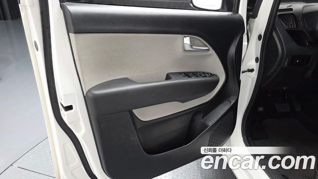 Kia Ray Van 2-Seater Prestige Special 2023 — фото 30