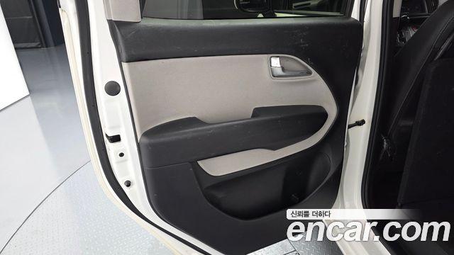 Kia Ray Van 2-Seater Prestige Special 2023 — фото 31