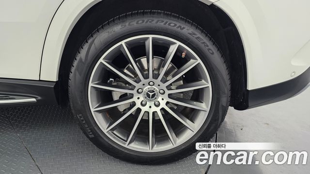 Mercedes-Benz GLE-Class (W167) GLE400d 4MATIC Coupe 2023 — фото 21