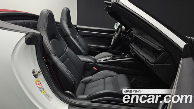 Porsche 911 (992) Carrera 4S Cabriolet 2021 — фото 10