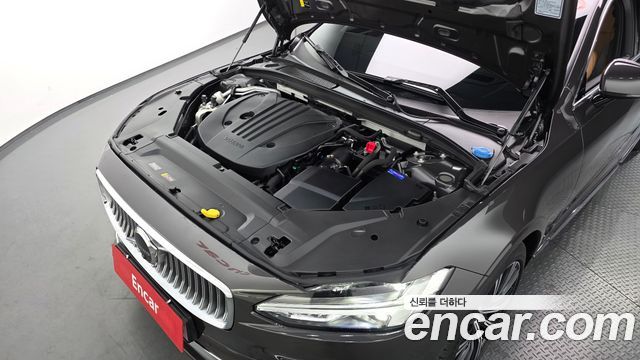 Volvo S90 B5 Ultimate Bright 2023 — фото 6