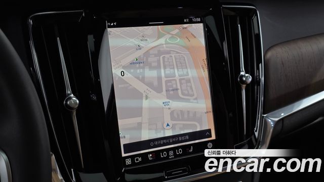 Volvo S90 B5 Ultimate Bright 2023 — фото 17
