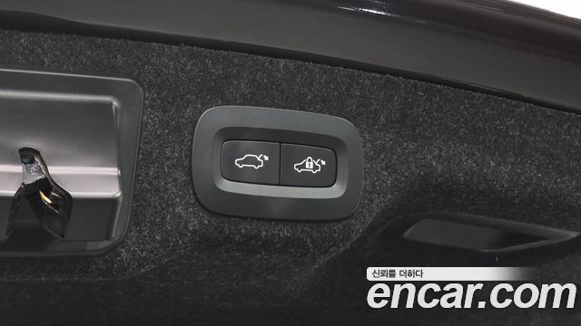 Volvo S90 B5 Ultimate Bright 2023 — фото 24