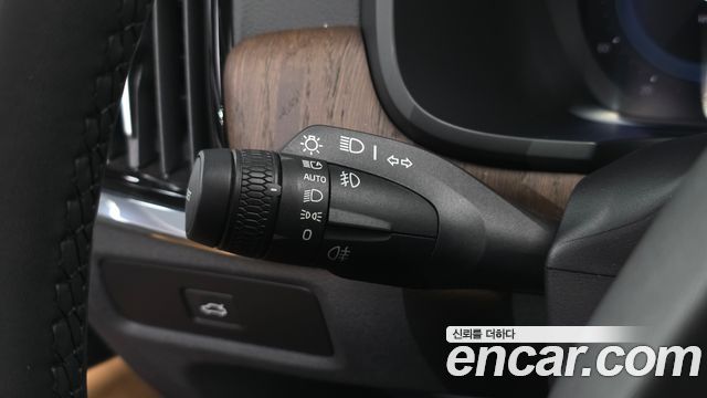 Volvo S90 B5 Ultimate Bright 2023 — фото 33