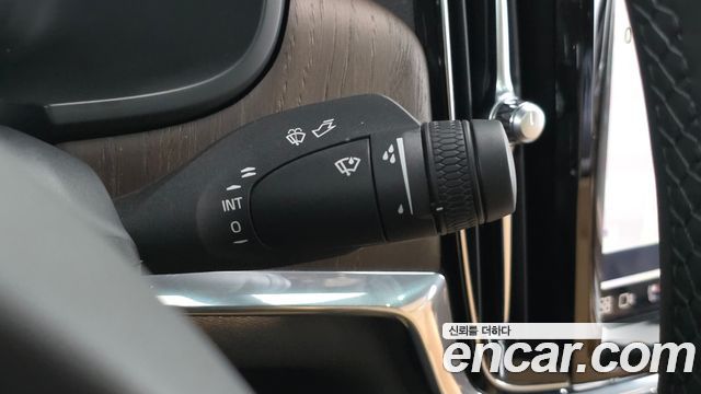 Volvo S90 B5 Ultimate Bright 2023 — фото 34