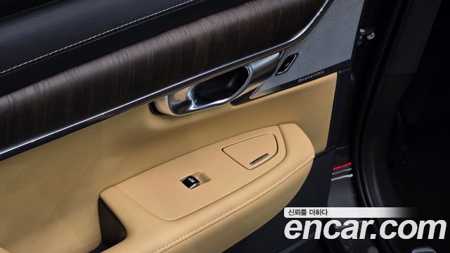 Volvo S90 B5 Ultimate Bright 2023 — фото 38
