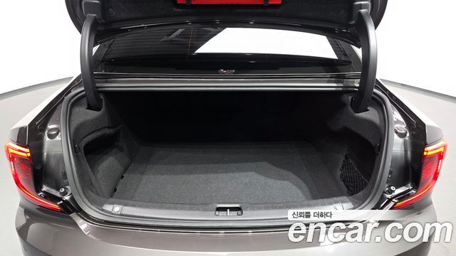 Volvo S90 B5 Ultimate Bright 2023 — фото 41