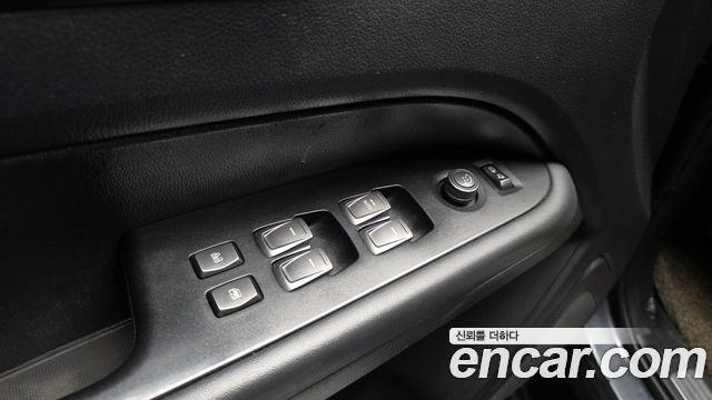 KG Mobility (SsangYong) Rexton Sports Khan Diesel 2.2 4WD Dynamic Edition (5-Link) 2021 — фото 27