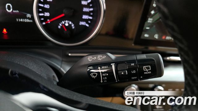 Kia Carnival (IV) Diesel 9-Seater Prestige 2021 — фото 27