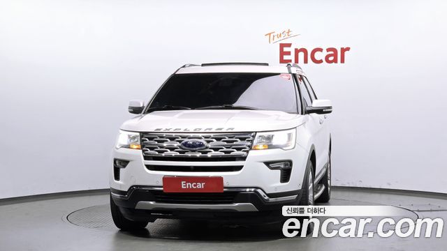 Ford Explorer 2.3 Limited 4WD 5th 2019 — фото 3
