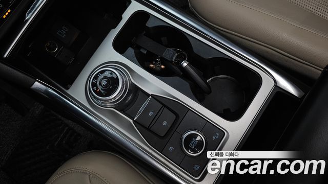 Ford Explorer (VI) 2.3 LimIted 4WD 2020 — фото 9