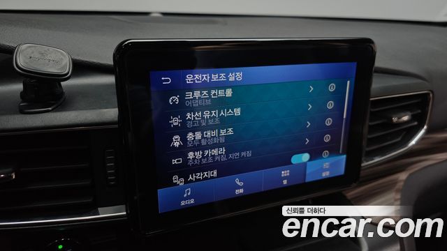 Ford Explorer (VI) 2.3 LimIted 4WD 2020 — фото 15