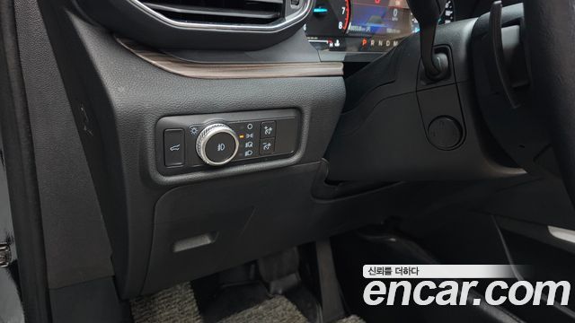 Ford Explorer (VI) 2.3 LimIted 4WD 2020 — фото 18
