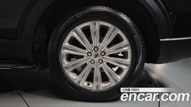 Ford Explorer (VI) 2.3 LimIted 4WD 2020 — фото 21