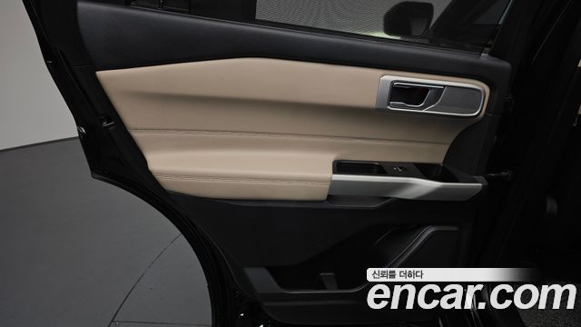 Ford Explorer (VI) 2.3 LimIted 4WD 2020 — фото 25