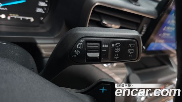 Ford Explorer (VI) 2.3 LimIted 4WD 2020 — фото 30