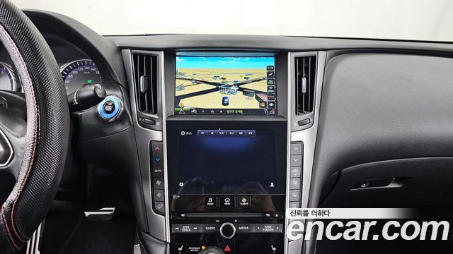 Infiniti Q50 3.5 Hybrid 2016 — фото 14
