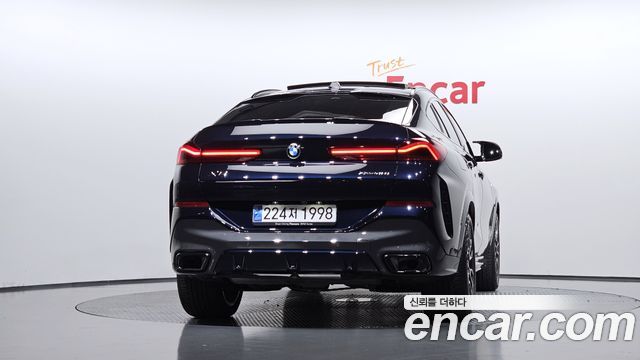 BMW X6 (G06) xDrive40i M Sport 2025 — фото 4
