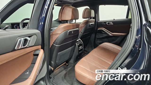 BMW X6 (G06) xDrive40i M Sport 2025 — фото 32