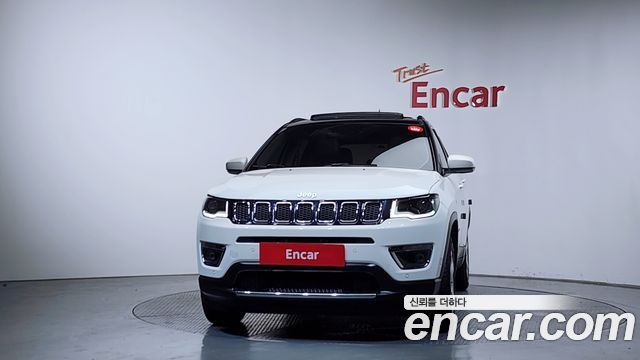 Jeep Compass (II) 2.4 limited 2WD 2021 — фото 3