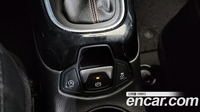 Jeep Compass (II) 2.4 limited 2WD 2021 — фото 16