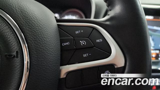 Jeep Compass (II) 2.4 limited 2WD 2021 — фото 21