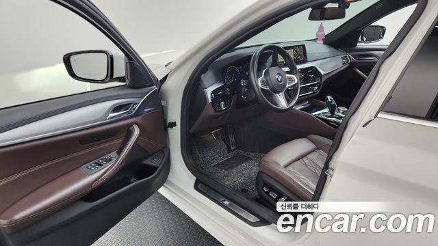 BMW 5 Series (G30) 520d M Sport Package Plus 2019 — фото 10