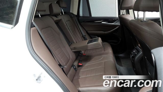 BMW X3 (G01) xDrive 20i 2022 — фото 12