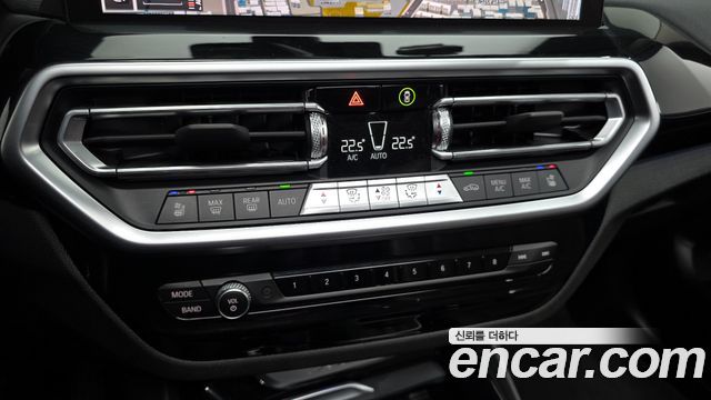 BMW X3 (G01) xDrive 20i 2022 — фото 32