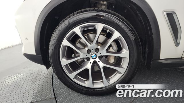 BMW X5 (G05) xDrive 30d xLine 2019 — фото 5