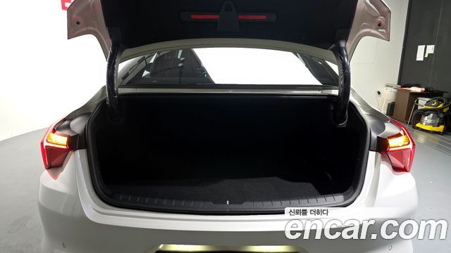 Kia K8 3.5 LPG 2WD Trendy(Taxi) 2023 — фото 29