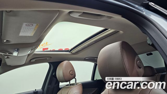 Mercedes-Benz E-Class (W213) E300 AMG Line 2019 — фото 19