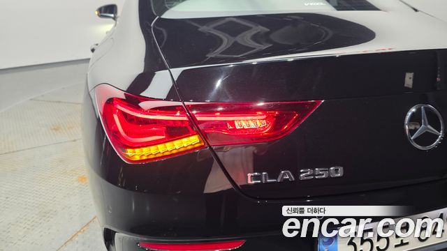 Mercedes-Benz CLA-Class (C118) CLA250 4MATIC 2021 — фото 23