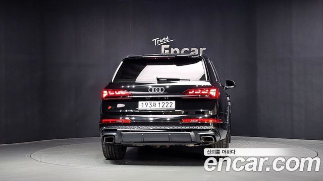 Audi Q7 (4M) 55 TFSI Quattro Premium 2025 — фото 4