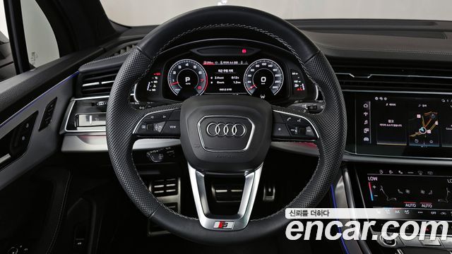 Audi Q7 (4M) 55 TFSI Quattro Premium 2025 — фото 13