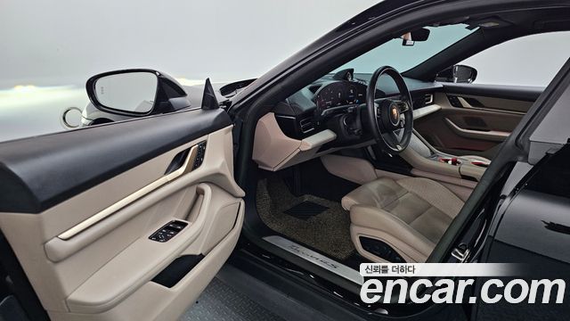 Porsche Taycan 4S 2022 — фото 10