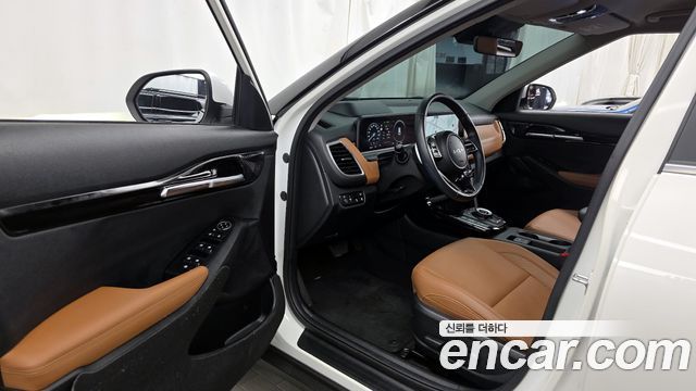 Kia Seltos Gasoline 2.0 2WD Signature 2023 — фото 10