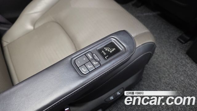Kia Carnival (IV) Diesel 7-Seater Signature 2025 — фото 17